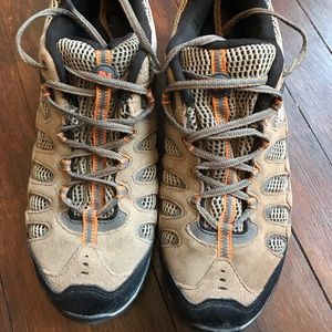 Merrell ventilator hiking ankle-cut boots (men’s)